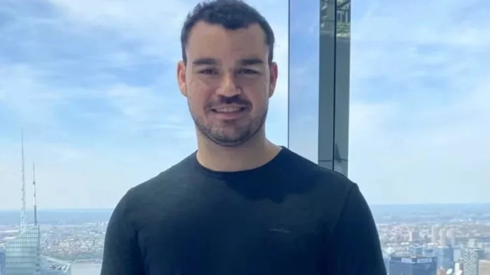 Polícia investiga morte de empresário que caiu de 6º andar de prédio