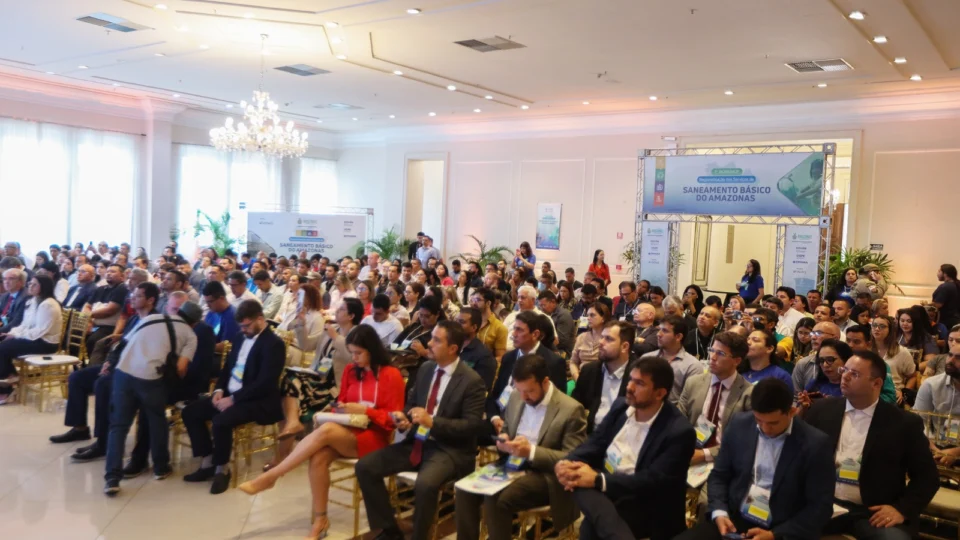 Workshop no Amazonas impulsiona esforços para universalização do saneamento básico no estado