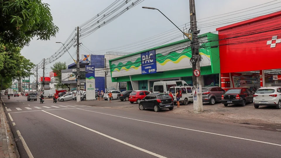 Governo do Amazonas abre posto do Tribunal de Justiça no PAC Compensa