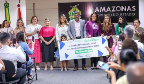 Wilson Lima assina ordem de serviço para início das obras da Casa da Mulher Brasileira