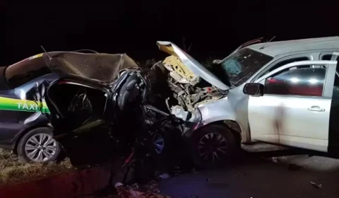 Cinco pessoas morrem em acidente de carro em Goiás; vítimas voltavam de festa