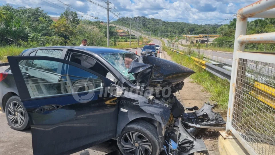 Motorista de aplicativo morre em acidente fatal na Avenida das Flores em Manaus