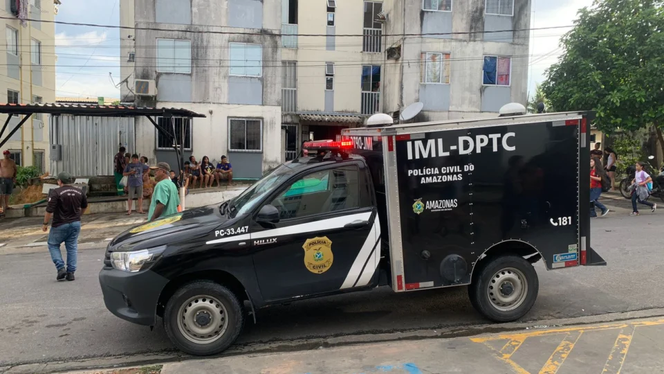 Vulgo ‘Cabeludo’ é executado e mulher grávida fica ferida durante a ação criminosa no bairro Santa Etelvina