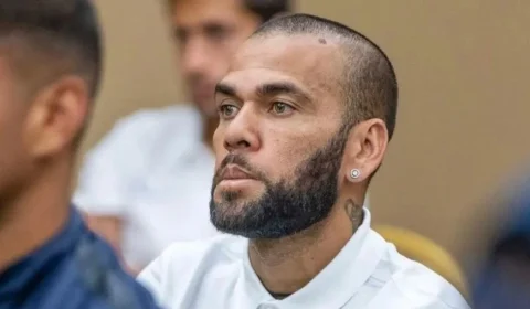 Justiça concede liberdade a Daniel Alves com fiança de R$ 5,5 milhões