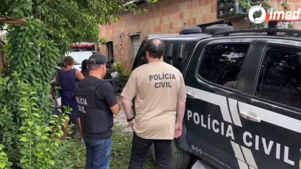 Homem é brutalmente assassinado com 13 tiros no ramal Cachoeira do Leão, na AM 010