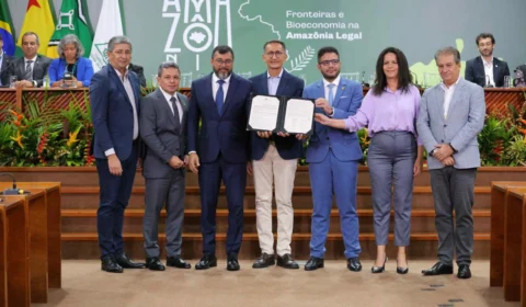 Em seminário sobre bioeconomia, Wilson Lima destaca uso sustentável de recursos naturais para gerar emprego e renda