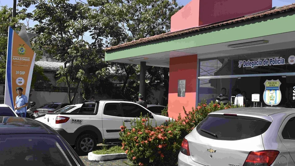 Polícia Civil prende homem por roubos na zona Sul de Manaus