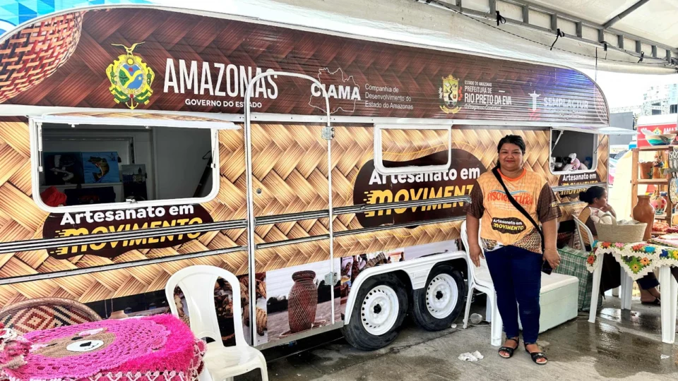 Governo do Amazonas inaugura trailers e apoia projeto para potencializar o empreendedorismo, em Rio Preto da Eva