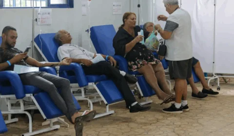 Entenda a diferença dos sintomas de Dengue e de Covid-19