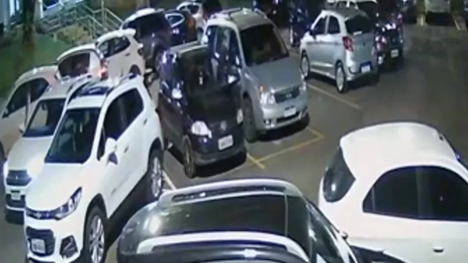 Vídeo mostra homens correndo e atirando 20 vezes em rival