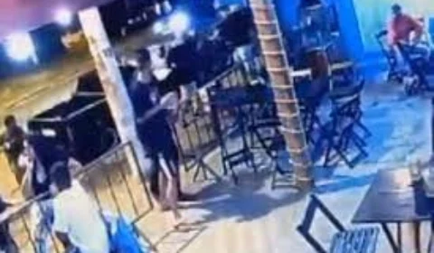 Veja Vídeo: homem mata a tiros ex-mulher e dono de bar que tentou proteger a vítima