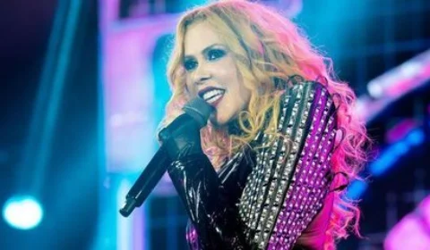 Juiz bloqueia passaporte de Joelma por dívida trabalhista de mais de R$ 1 milhão