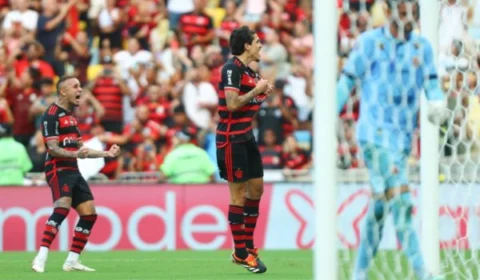 Pedro brilha e Flamengo garante vantagem na primeira final do Carioca