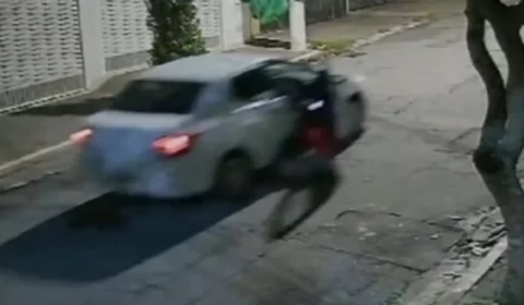 Veja Vídeo: mulher é arrastada por carro durante tentativa de assalto
