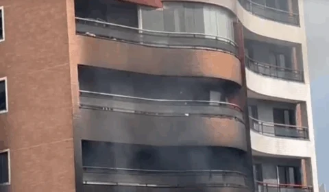 Incêndio atinge 14º andar de prédio no Meireles,  em Fortaleza