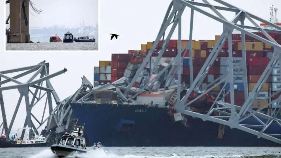 FBI deve investigar a tripulação envolvida na colisão do navio que derrubou ponte nos EUA