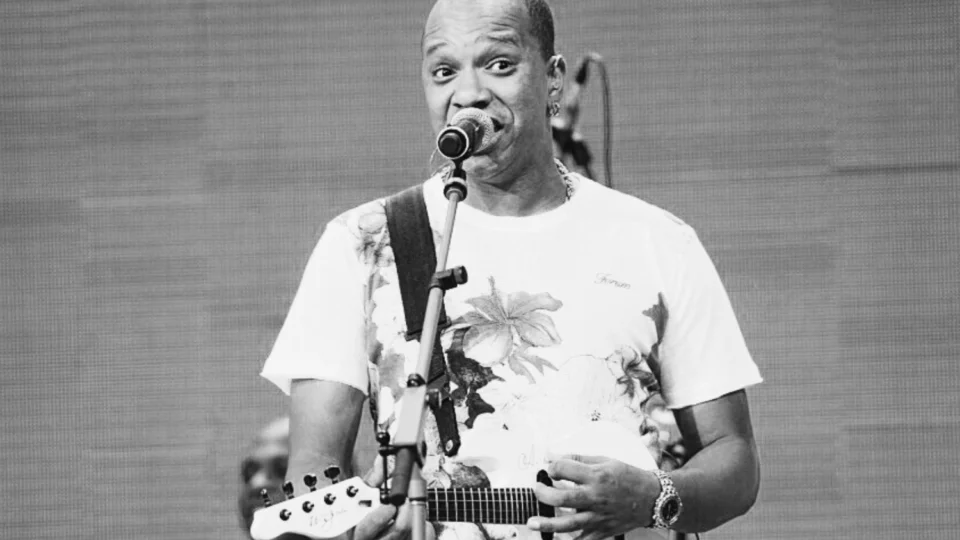 Anderson Leonardo, vocalista do ‘Molejo’, morre aos 51 anos no Rio de Janeiro