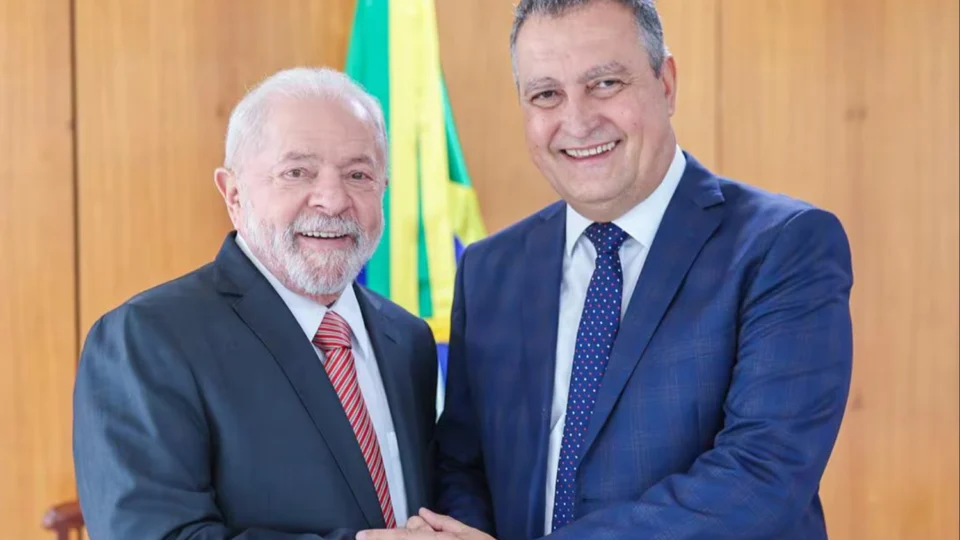 Ministro Rui Costa é citado em delação sobre fraude na saúde da Bahia