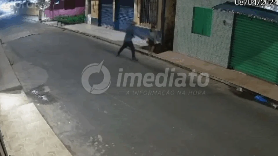 Adolescente de 12 anos é estuprada em via pública no AM; homem foi preso