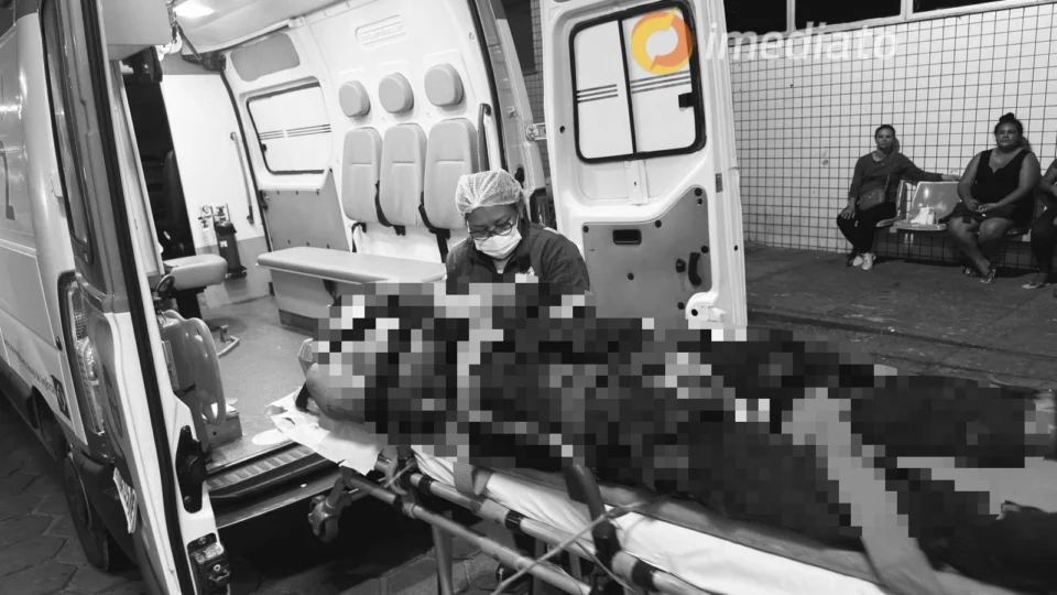 Homem é agredido por populares após realizar assaltos na comunidade Fazendinha