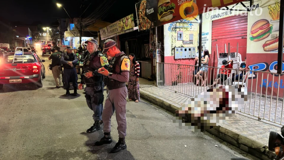 Homem é morto com vários golpes de facão no bairro Monte Pascoal