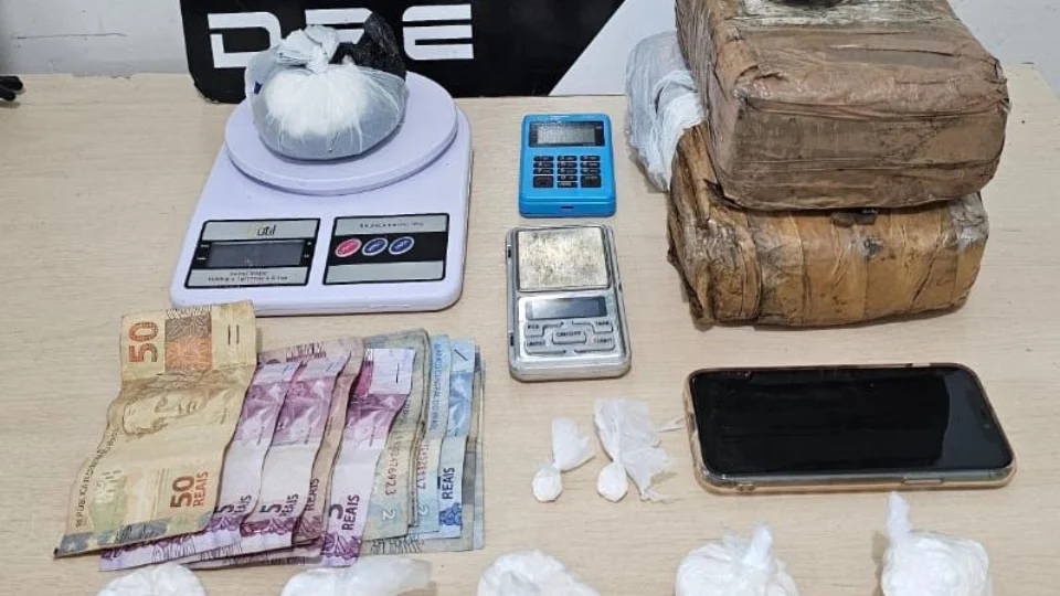 Polícia Civil prende traficantes e apreende 2,5 kg de skunk e cocaína em Roraima