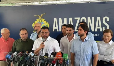 Wilson Lima entrega apartamentos do Residencial Ozias Monteiro II beneficiando 192 famílias