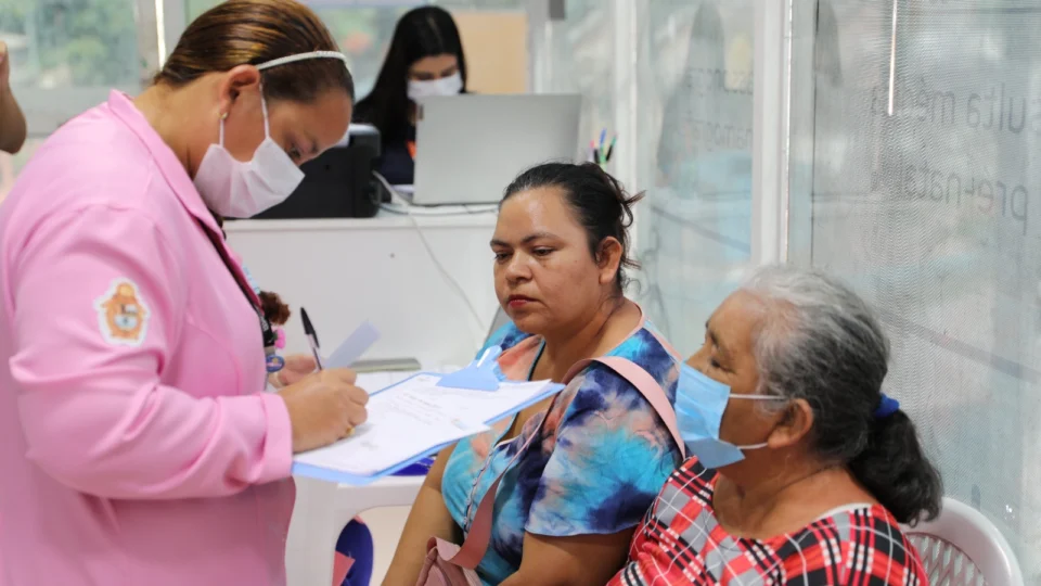 Confira os endereços de atendimento das Unidades Móveis de Saúde da Mulher