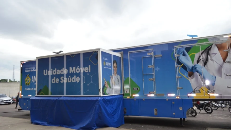 Carretas de Apoio à Saúde realizam exames de mamografia e ultrassonografia em Manaus