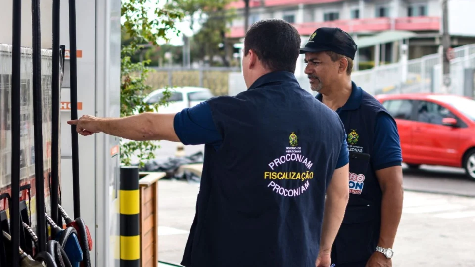 Procon-AM divulga pesquisa semanal de preços de combustíveis em Manaus