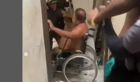 Policiais agridem cadeirante durante abordagem em São Paulo; Veja vídeo