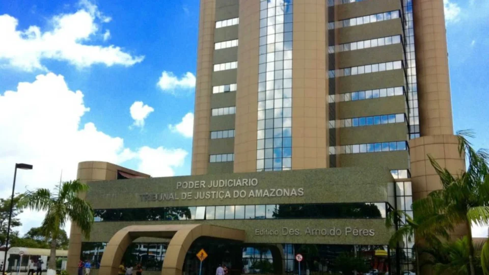 Câmara Criminal do TJAM mantém condenação de médico peruano que prescreveu e vendeu medicamento terapêutico prometendo curar paciente de câncer