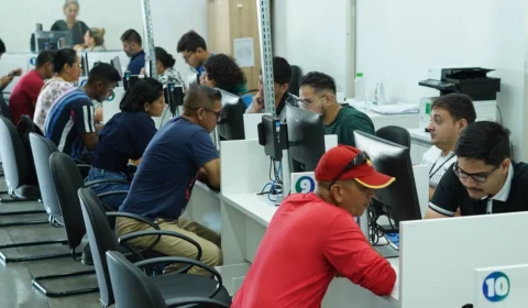 Sine Amazonas divulga 527 vagas de emprego para esta sexta-feira