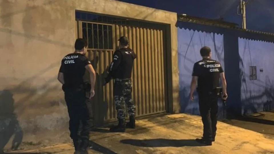 Homem de 65 anos preso por abuso sexual contra sobrinho em Goiás