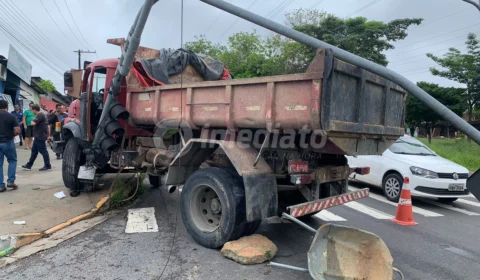 Motorista que foi esmagado por caminhão morre em Manaus
