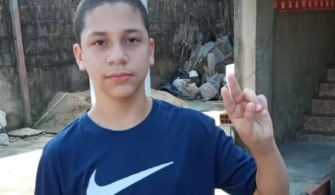 Menino de 13 anos morre após agressão de colegas dentro de escola em São Paulo
