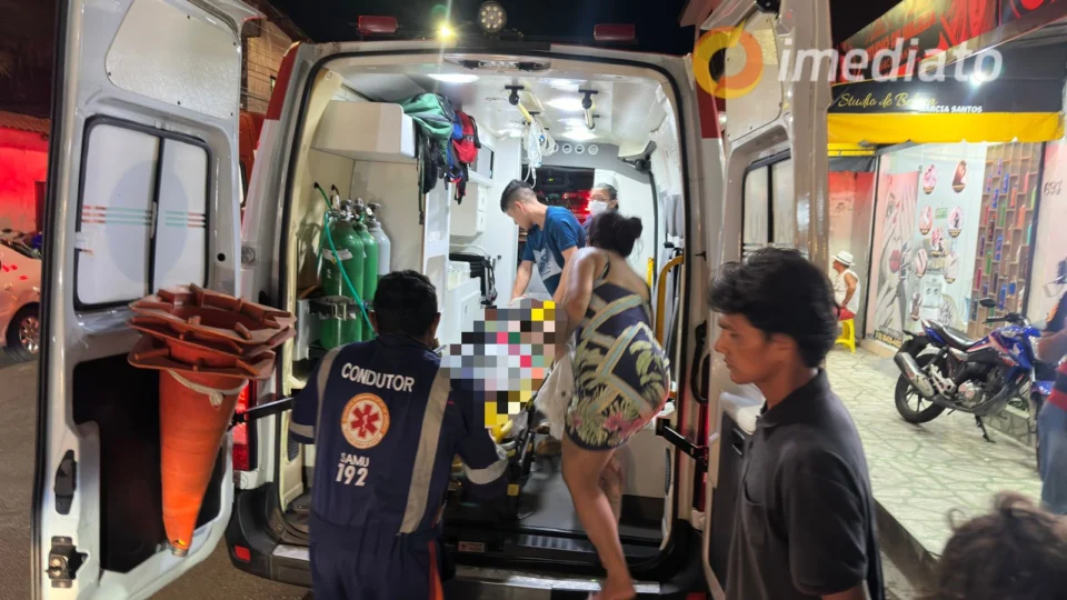 Homem é atropelado por motociclista na Avenida Francisca Mendes