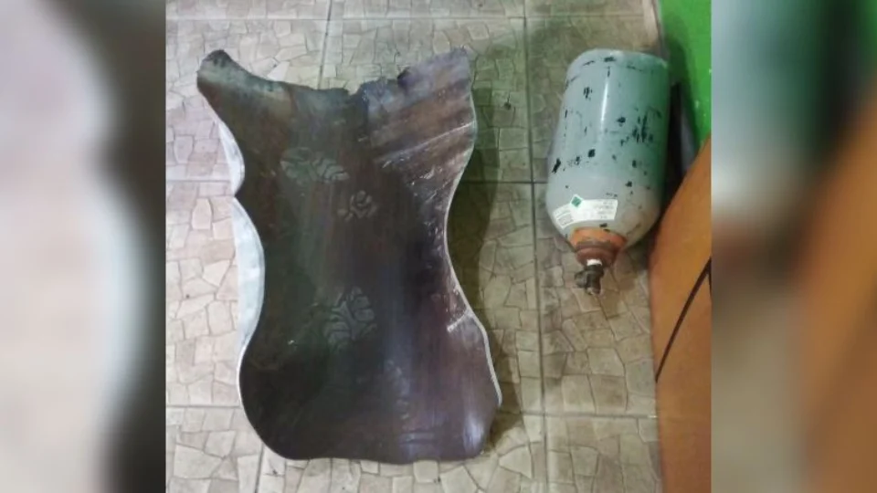 Explosão de cilindro de gás danifica empresa em Manaus