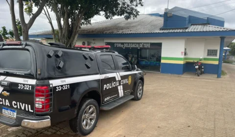 Mulher é presa por manter crianças e adolescentes em boca de fumo em Tefé