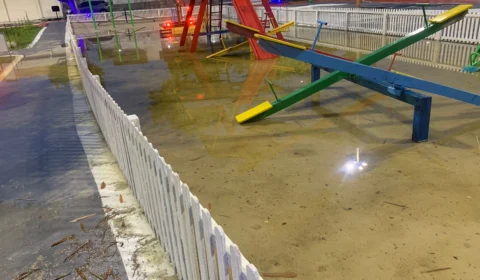 Praça Pet recém inaugurada alaga por falta de drenagem