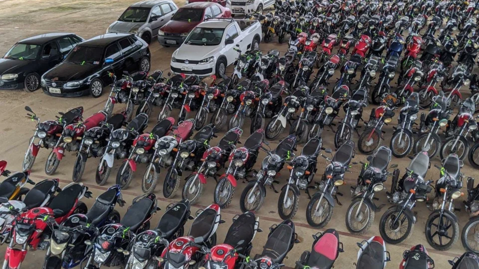 Detran fará leilão de carros e motos na próxima quarta feira dia (24)