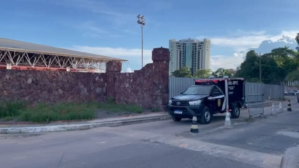 Mulher encontrada morta dentro de hotel de luxo na Ponta Negra