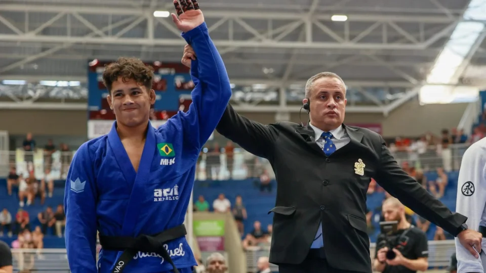 Amazonense Mica Galvão conquista campeonato brasileiro de jiu-jitsu, em São Paulo