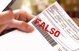 URGENTE: mais de 300 alunos caem em suposto golpe em Universidade no Parque Dez