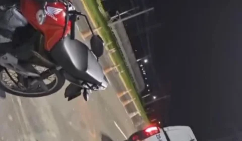 Homem tem a moto furtada por travesti após se negar a pagar programa em Manaus