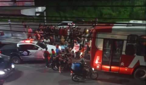 Assalto na linha 640 deixa passageiros em pânico