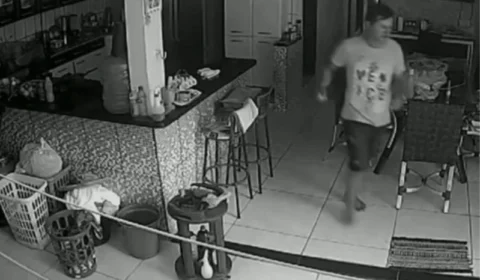 VEJA VÍDEO: mulher é morta a facadas pelo próprio noivo na cozinha de casa