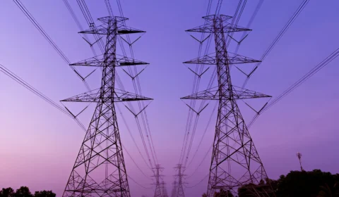 Ministério de Minas e Energia anuncia relatório para investigar causas do apagão em Manaus