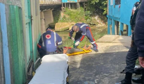 Homem suspeito de roubo sofre queda de ponte durante fuga em Manaus