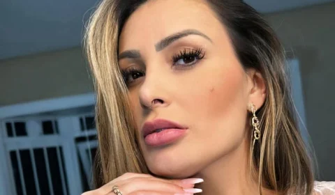 Andressa Urach diz que gravidez não vai interferir na produção de conteúdo adulto